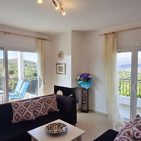 Lakithra Apartments * Lakíthra