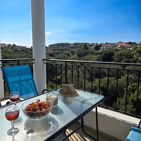 Lakithra Apartments 公寓