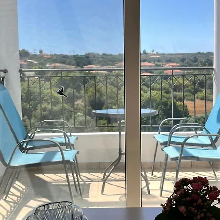 Lakithra Apartments Daire Lakíthra