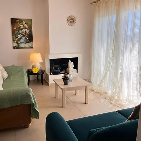 Lakithra Apartments