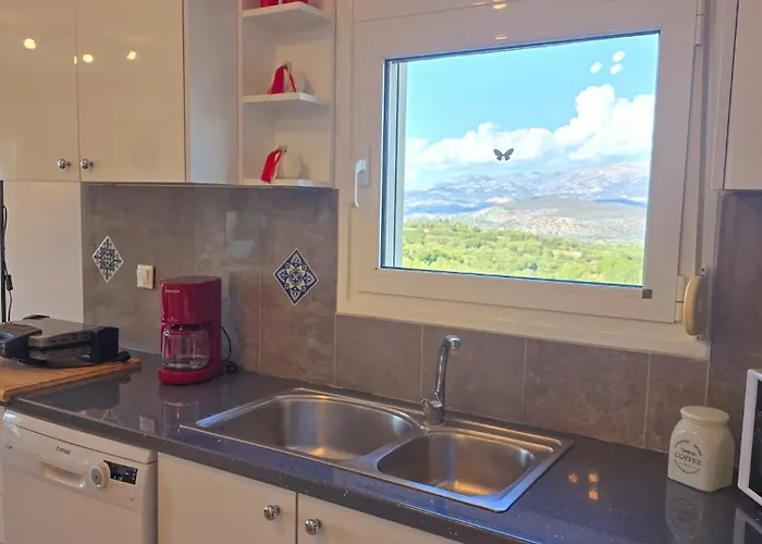 Lakithra Apartments Lägenhet Lakíthra